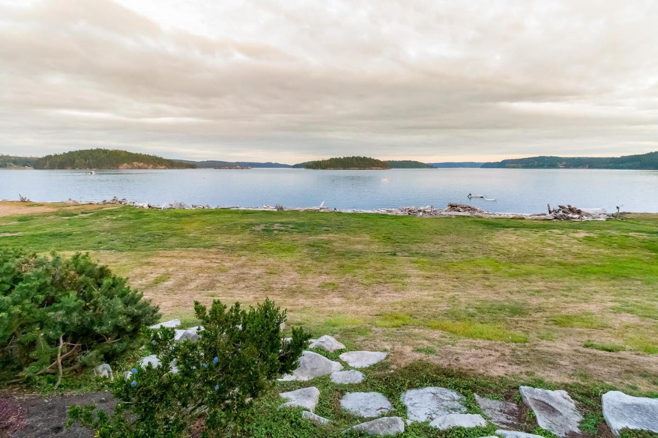아나코테스 Fidalgo Island Waterfront Stunner 빌라 외부 사진