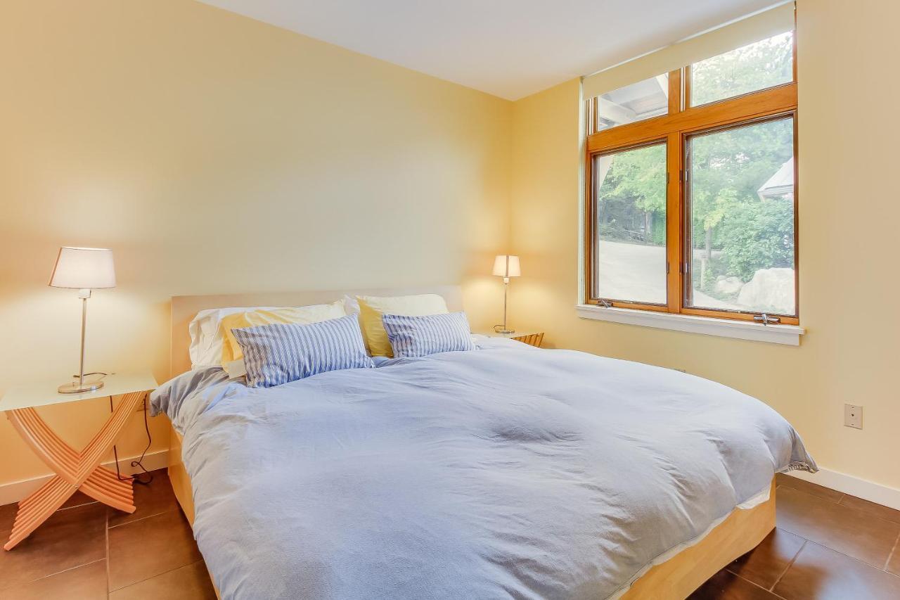 아나코테스 Fidalgo Island Waterfront Stunner 빌라 외부 사진