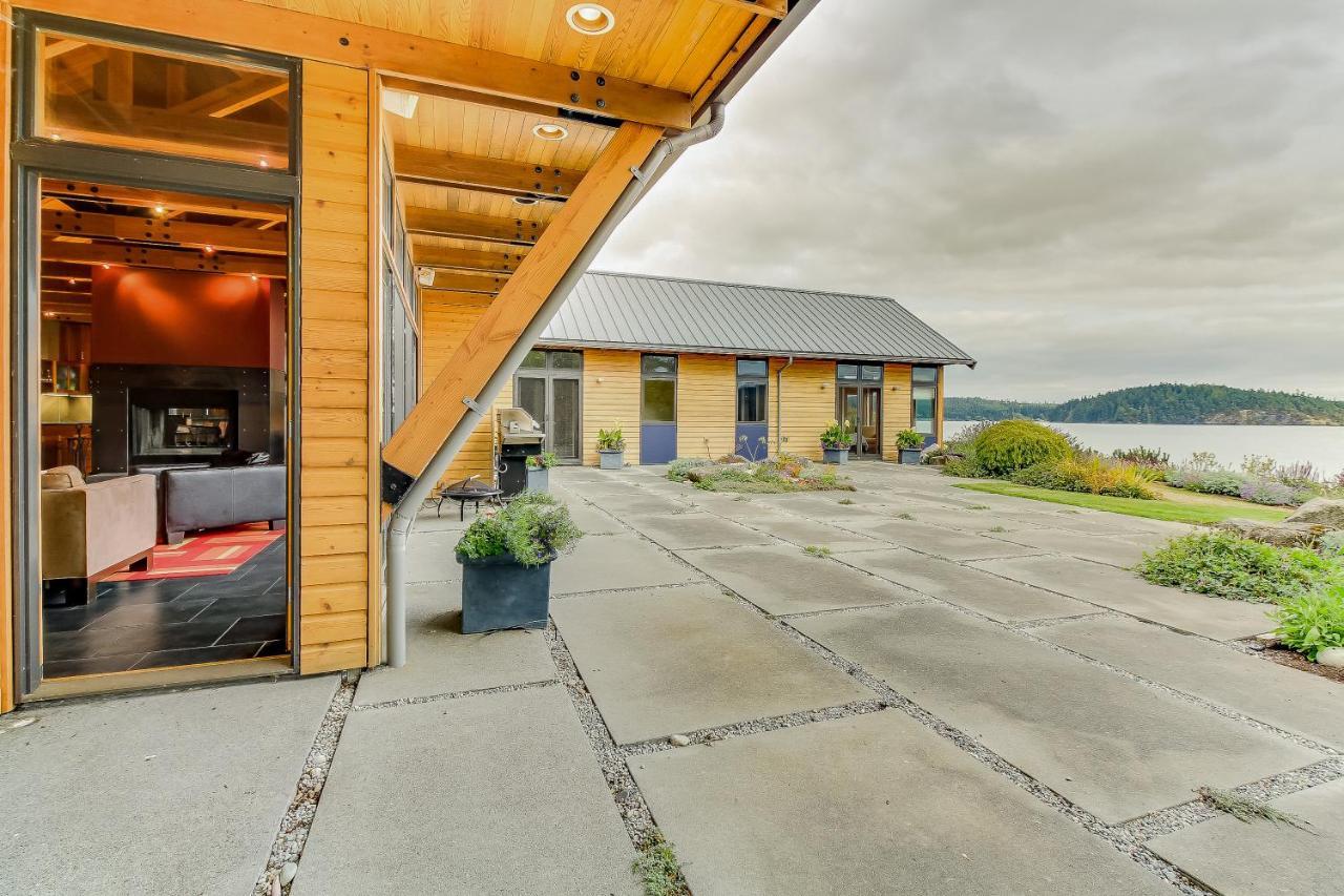 아나코테스 Fidalgo Island Waterfront Stunner 빌라 외부 사진